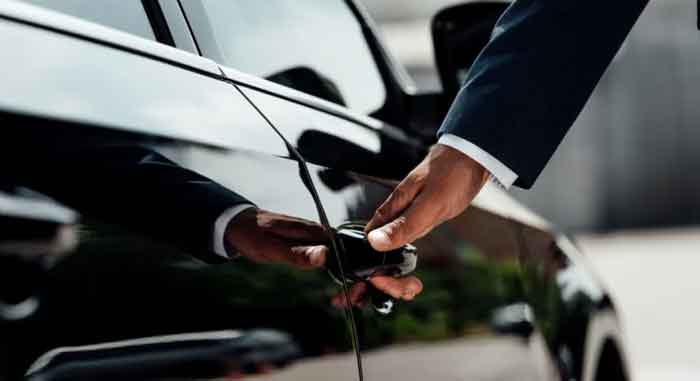 Hourly car service Ottawa